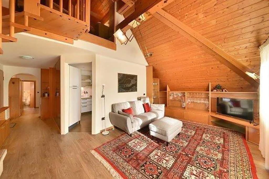Ferienwohnung Penthouse In The Centre Meran Exterior foto